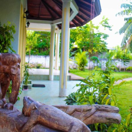 Three Shades Bed & Breakfast Galle Luaran gambar