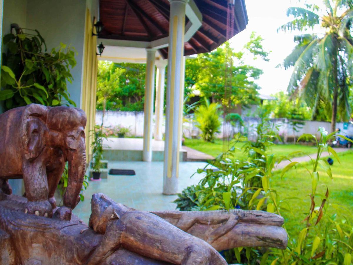 Three Shades Bed & Breakfast Galle Luaran gambar